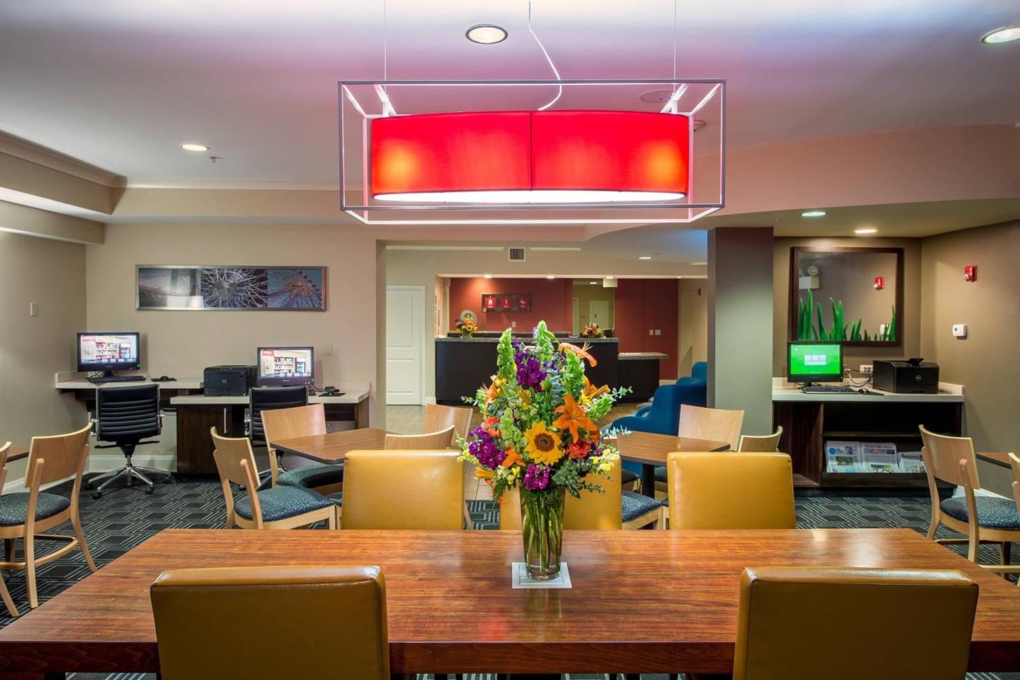 Towneplace Suites By Marriott Baltimore BWI Airport Линтикам Экстерьер фото